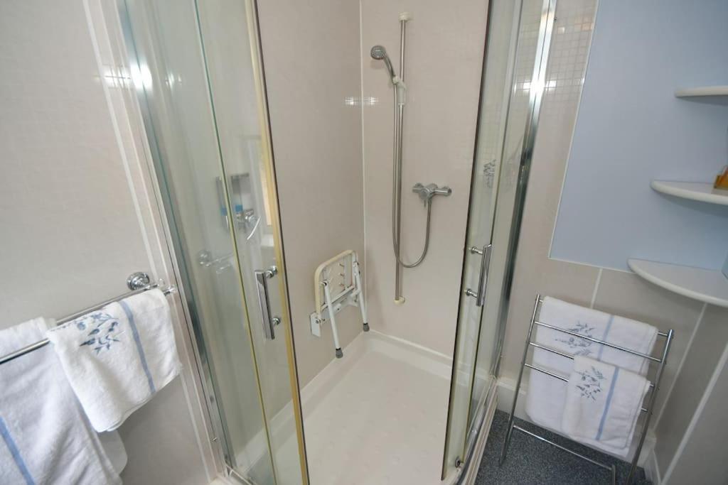 וודהול ספא Little Hare Lodge - Spacious 2 Bedroom Attached Bungalow מראה חיצוני תמונה