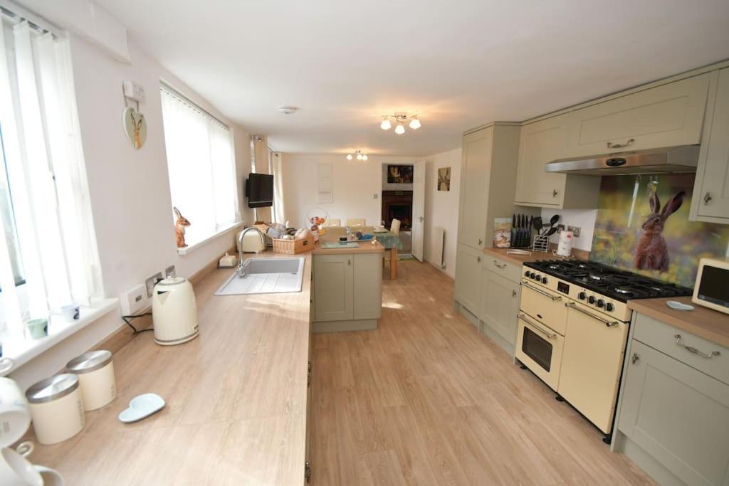 וודהול ספא Little Hare Lodge - Spacious 2 Bedroom Attached Bungalow מראה חיצוני תמונה