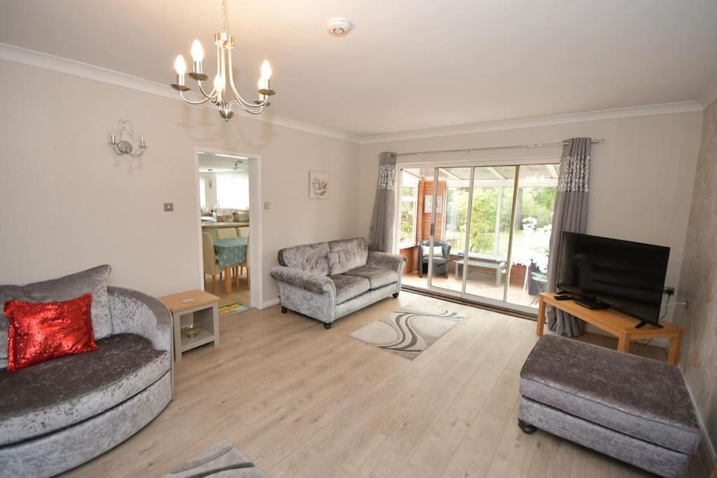 וודהול ספא Little Hare Lodge - Spacious 2 Bedroom Attached Bungalow מראה חיצוני תמונה